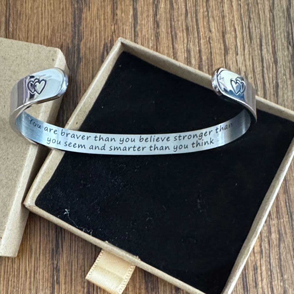 Joycuff Women's Stylish Silver Bracelet - Picture 2 of 3